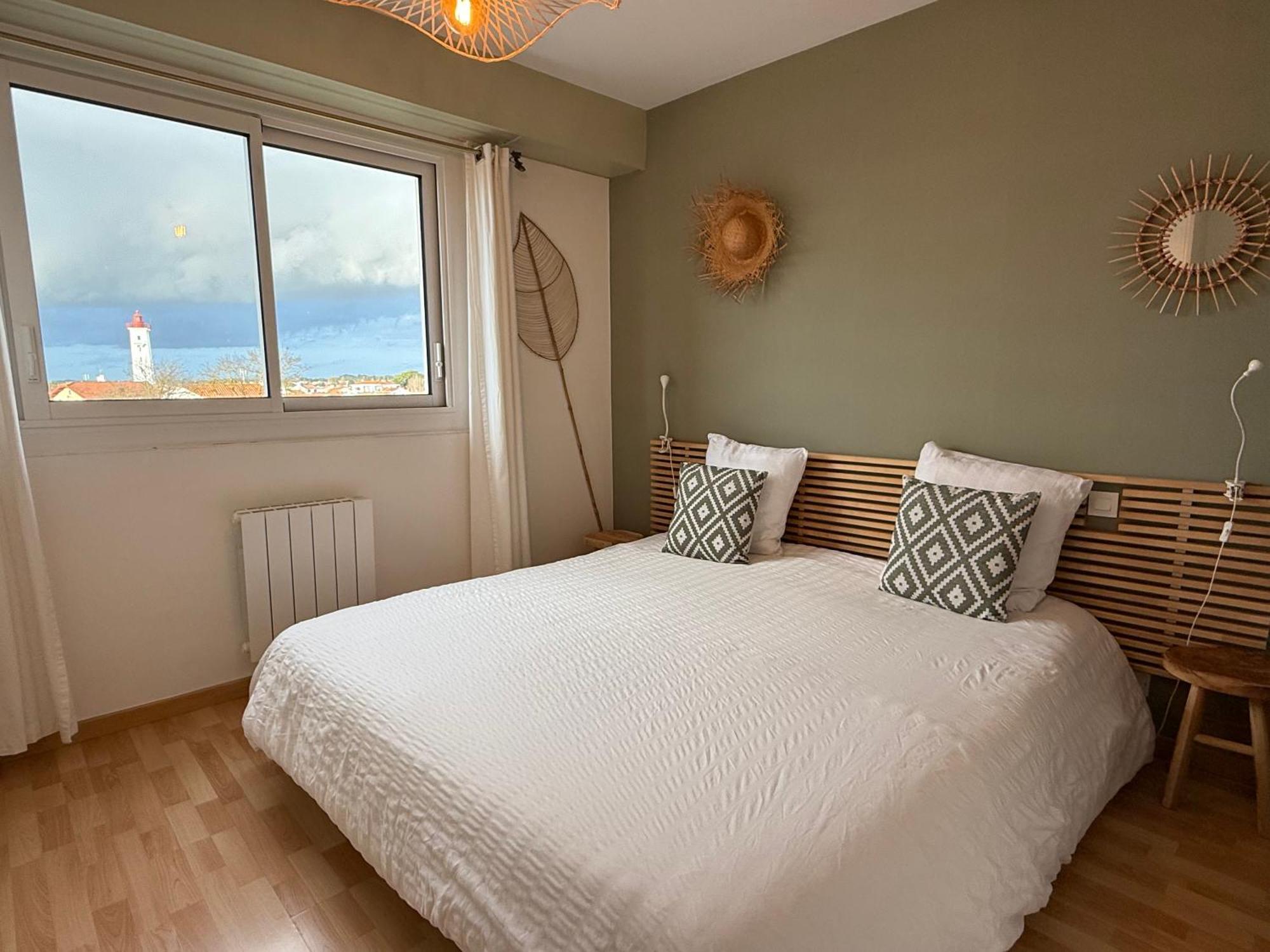 Vue Sur L'Entree Du Port Apartment แซงต์-ฌีย์-ครัว-เดอ-วี ภายนอก รูปภาพ